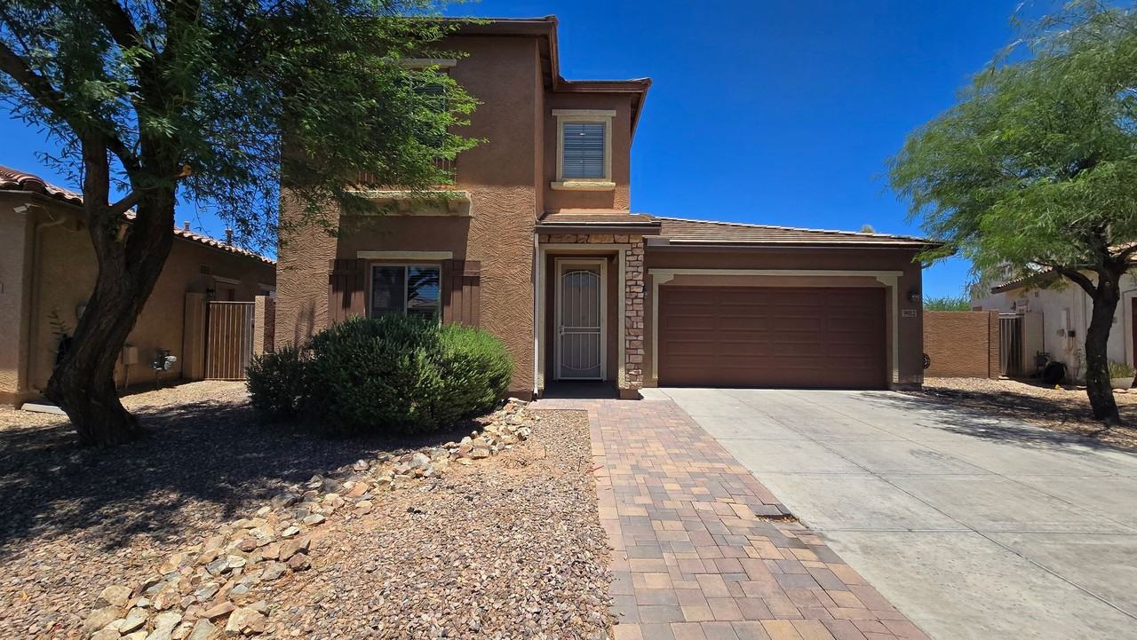 9912 W Marguerite Ave - Photo 2 of 40
