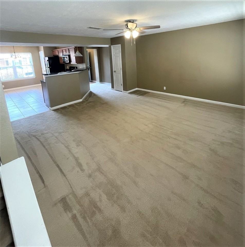3164 Prater Ct - Photo 4 of 19
