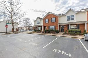 featured image of 3754 Chippewa Pl