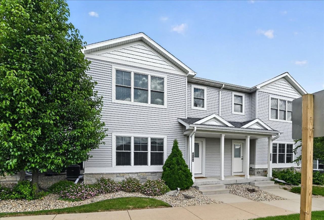 5144 Argus Ln - Photo 2 of 36