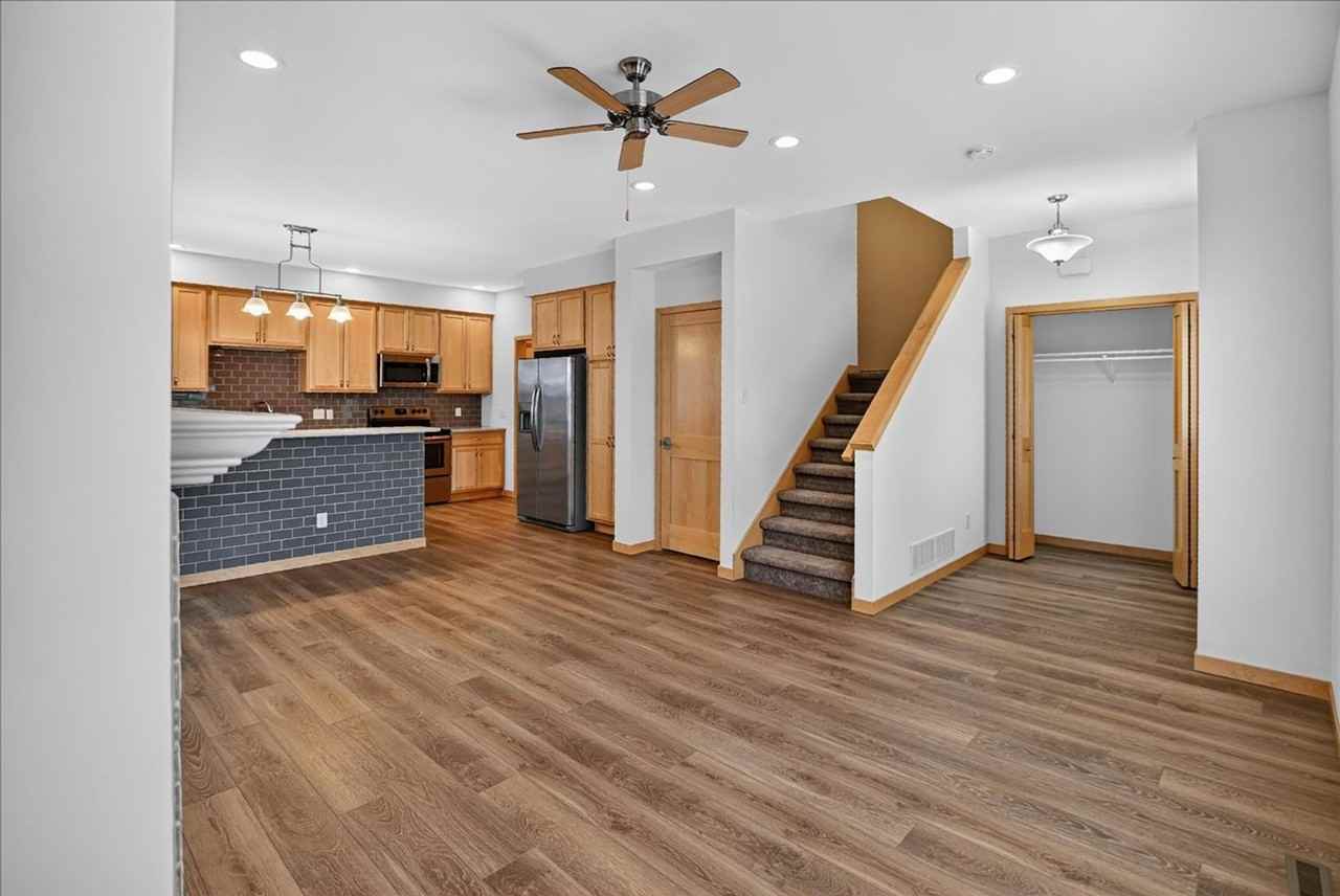 5144 Argus Ln - Photo 7 of 36