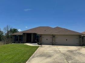 5746 Periwinkle Ln - Photo 1 of 1