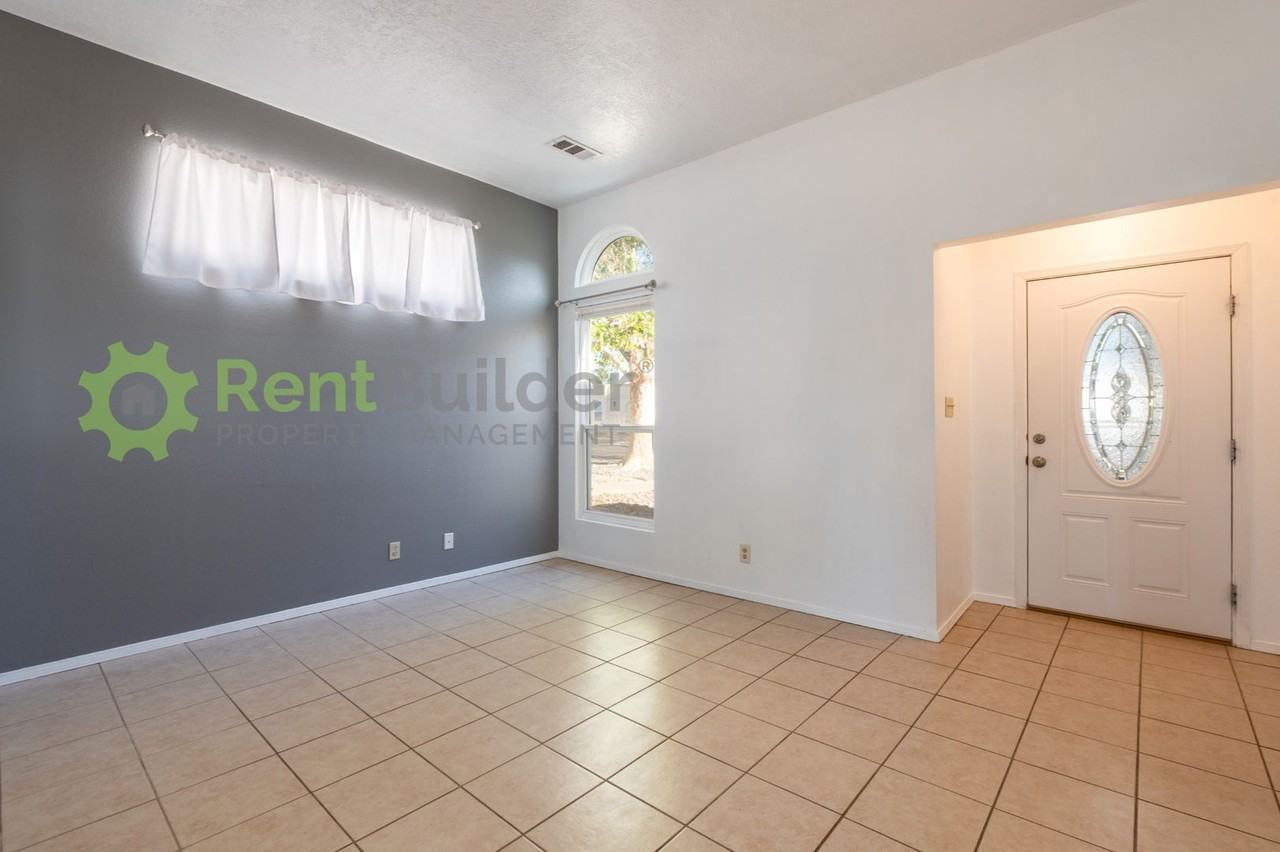 1864 Blackberry Rd Ne - Photo 6 of 24