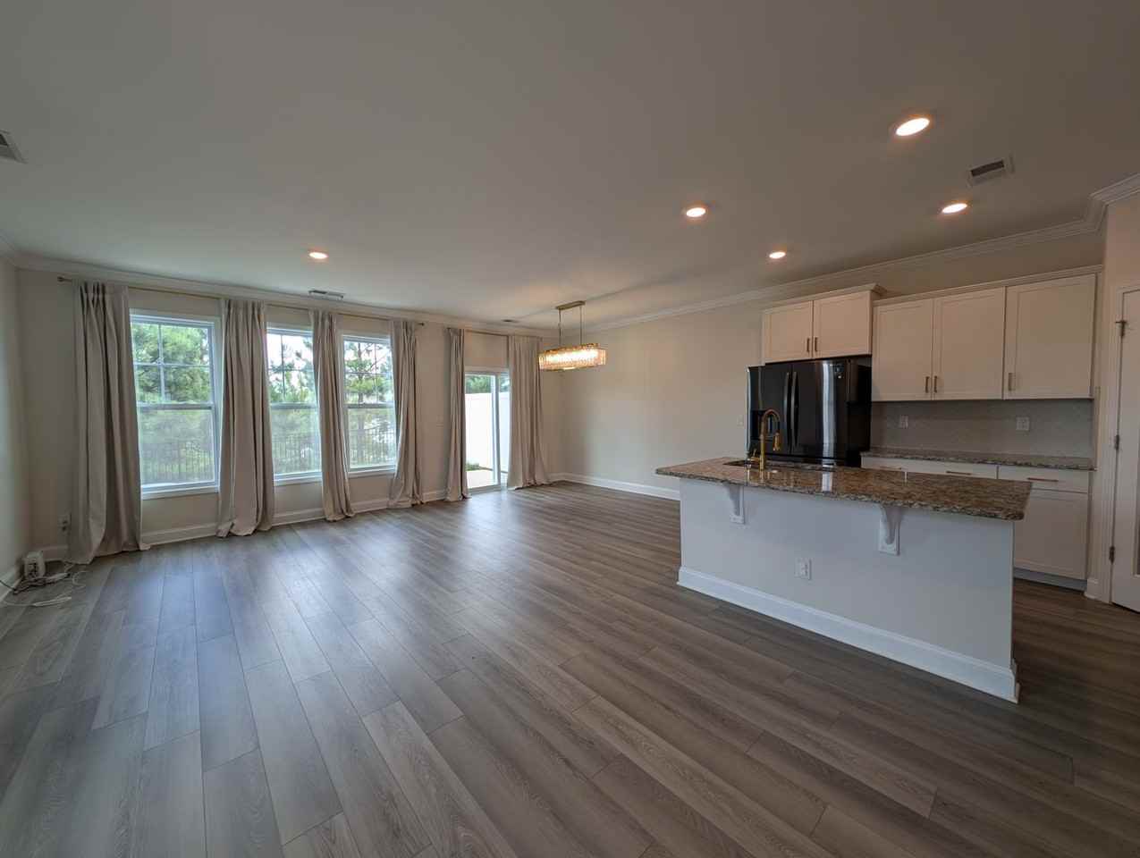 634 Cypress Glen Ln - Photo 6 of 34