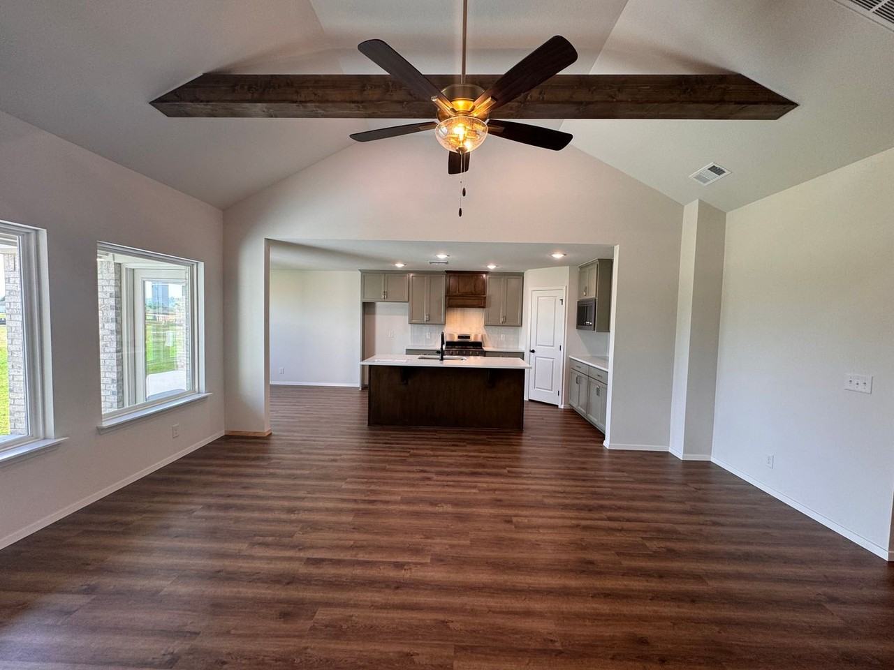 3422 E 153rd St S - Photo 5 of 26