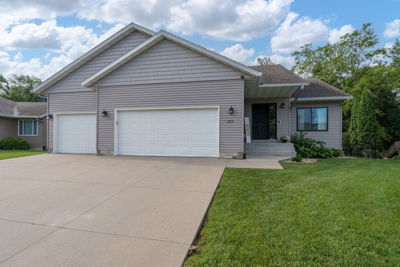 305 Tanager Rd - Photo 2 of 38