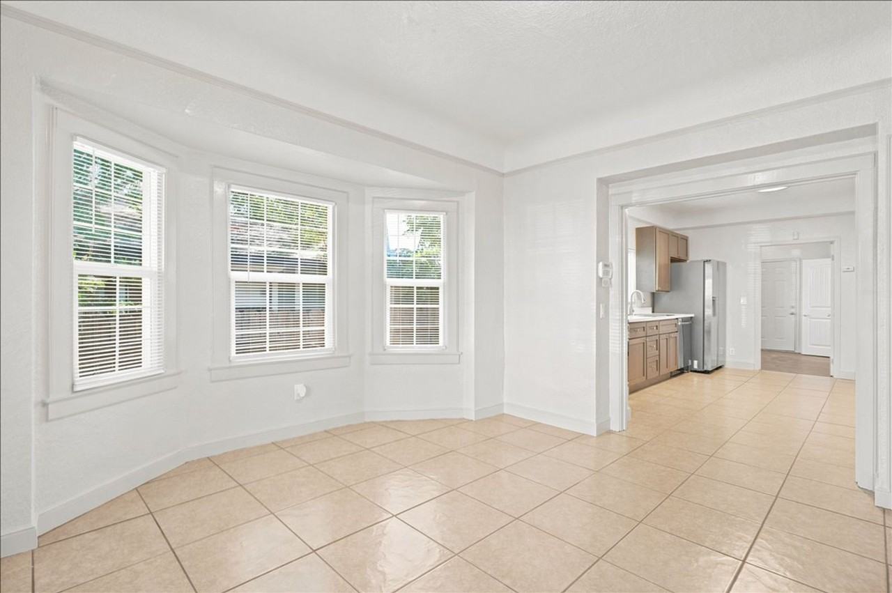 3123 San Rafael Ct - Photo 4 of 21