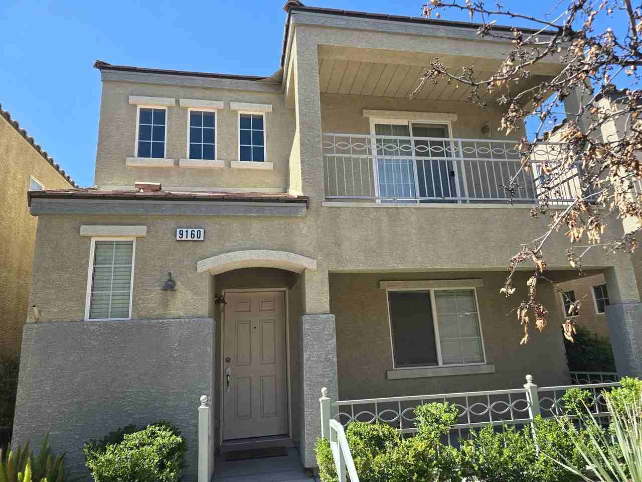 9160 Column Ct - Photo 3 of 37