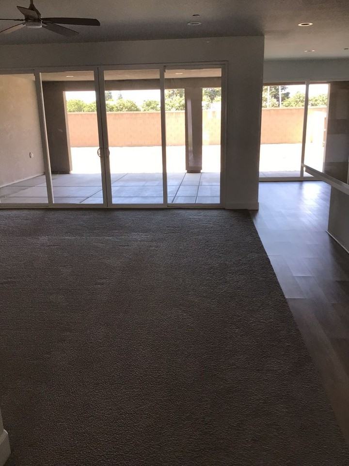 2901 Sand Hills Ave - Photo 6 of 33