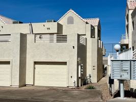 featured image of 420 Acoma Blvd S