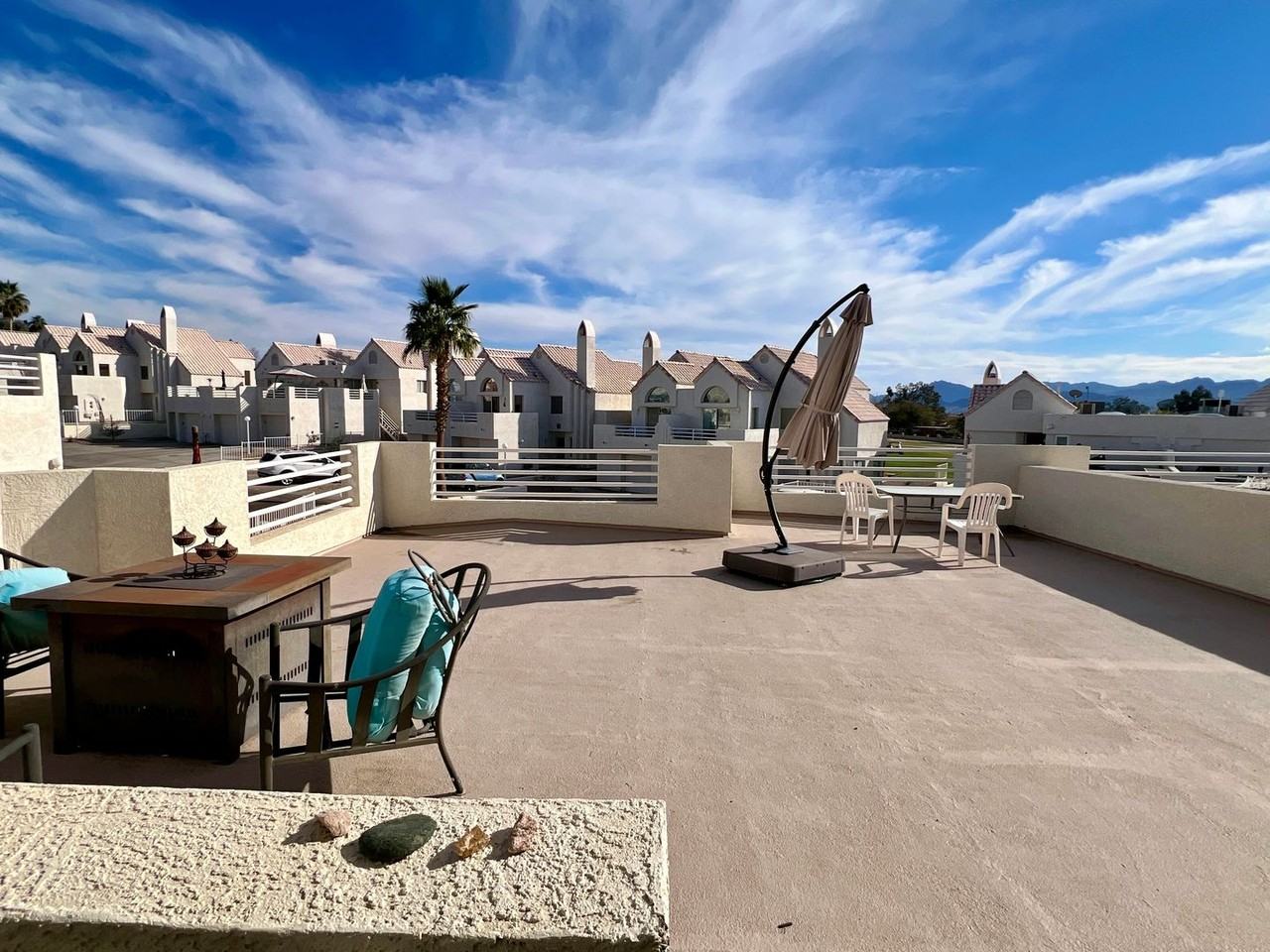 420 Acoma Blvd S - Photo 6 of 24
