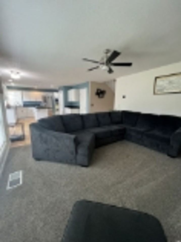 1311 Keystone Loop Ne - Photo 2 of 19