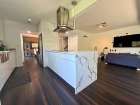 274 W Chelsea Cir - Photo 1 of 1