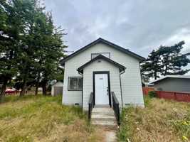featured image of 1886 15th St