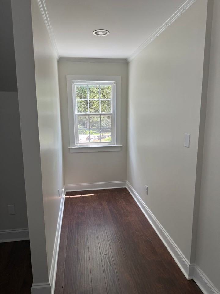 209 Pineridge Dr - Photo 4 of 33