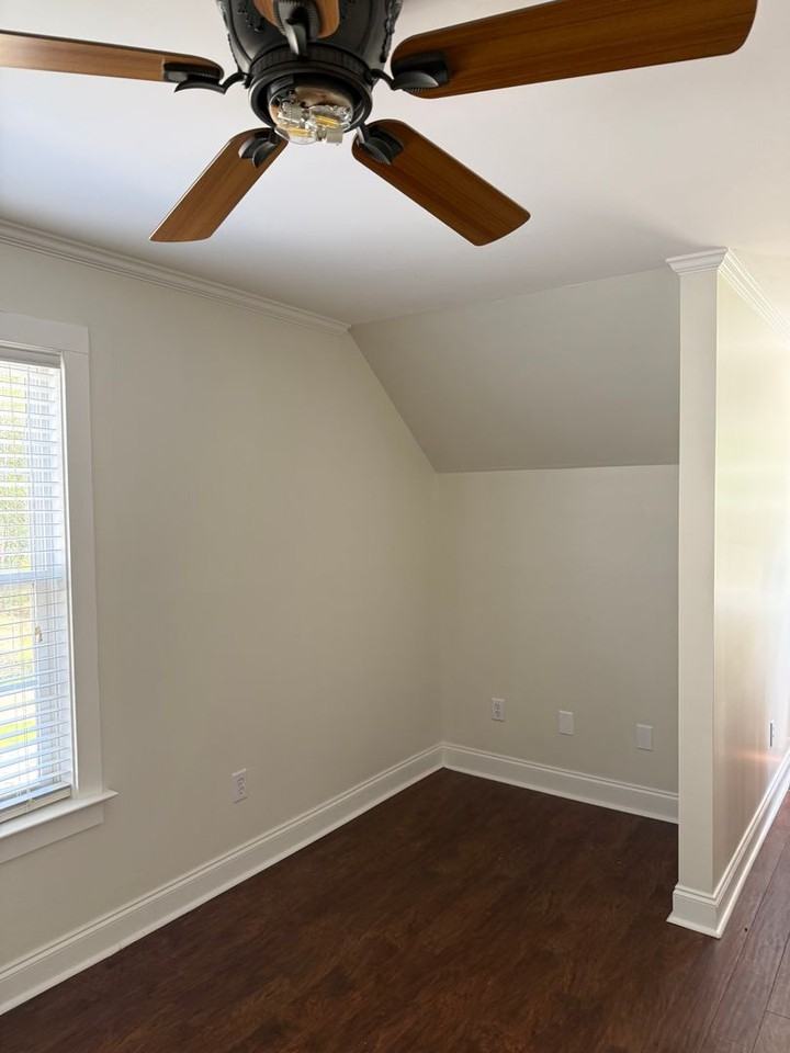 209 Pineridge Dr - Photo 6 of 33