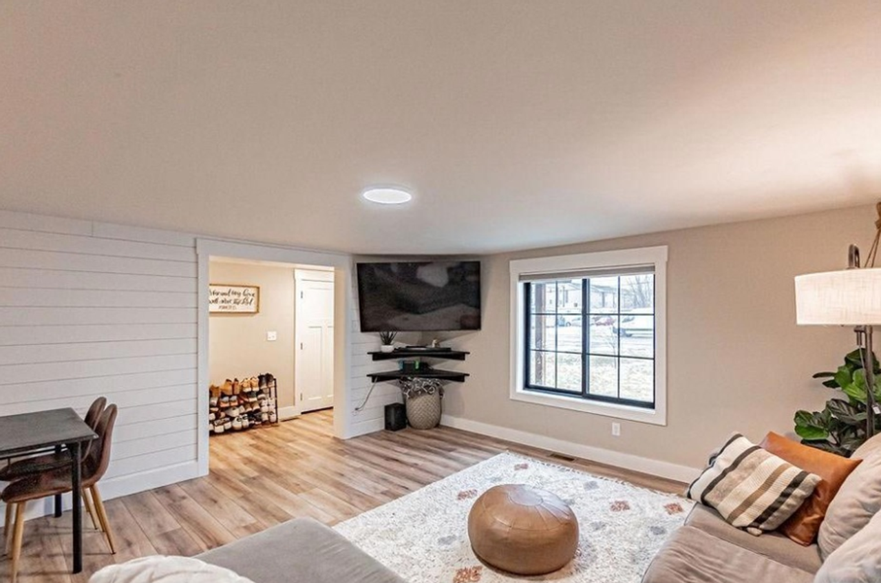 310 S 5th W - Photo 5 of 21