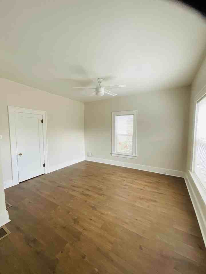 722 W Cucharras St - Photo 2 of 14
