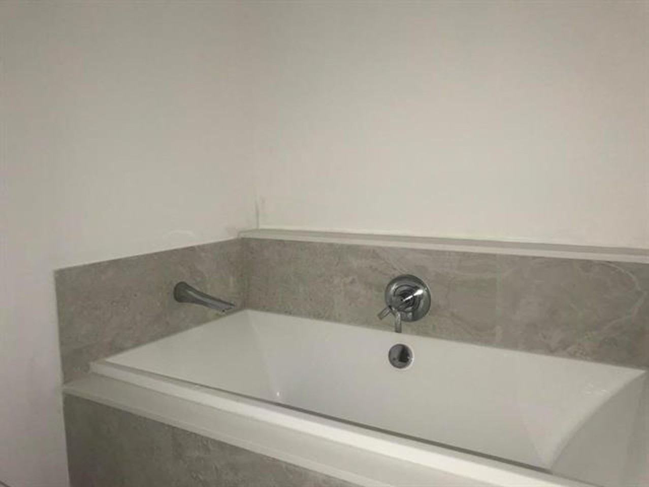 488 Ne 18th St #807 - Photo 6 of 11
