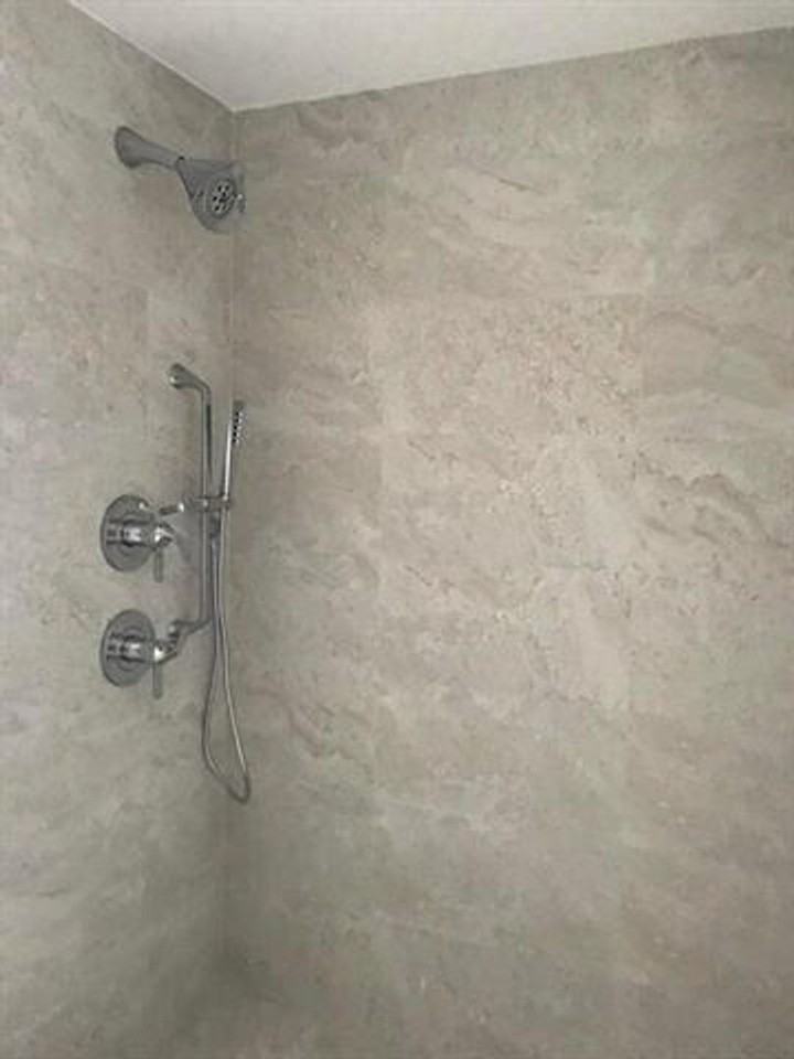 488 Ne 18th St #807 - Photo 7 of 11