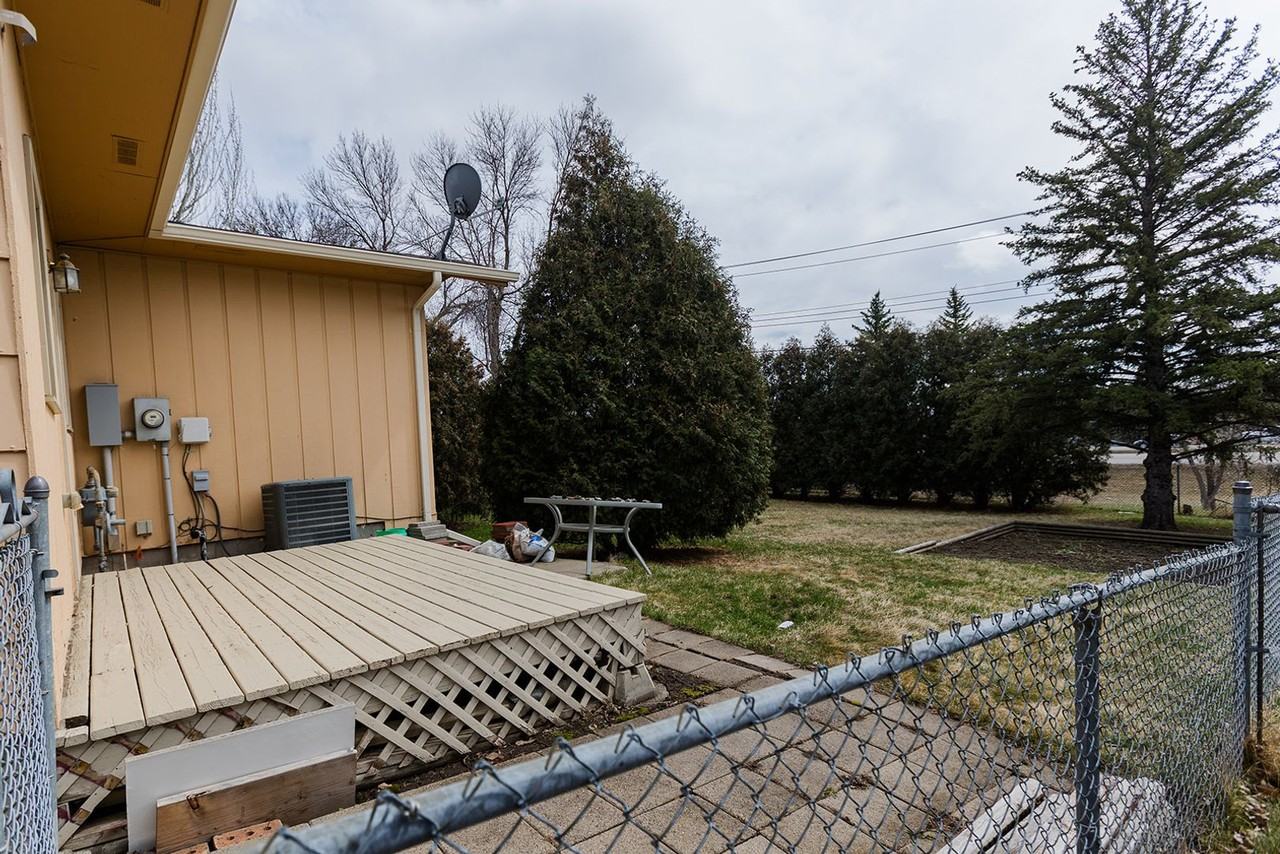 601 W Interstate Ave - Photo 5 of 50