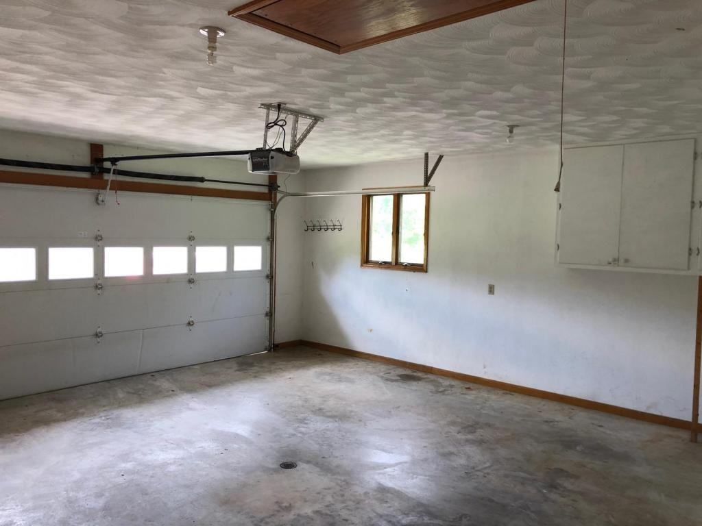 2293 Riner Rd - Photo 4 of 19