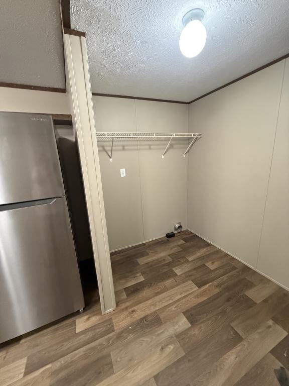 611 W Matthew St - Photo 7 of 17