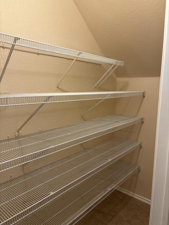 12840 Saint Mary Dr - Photo 6 of 34