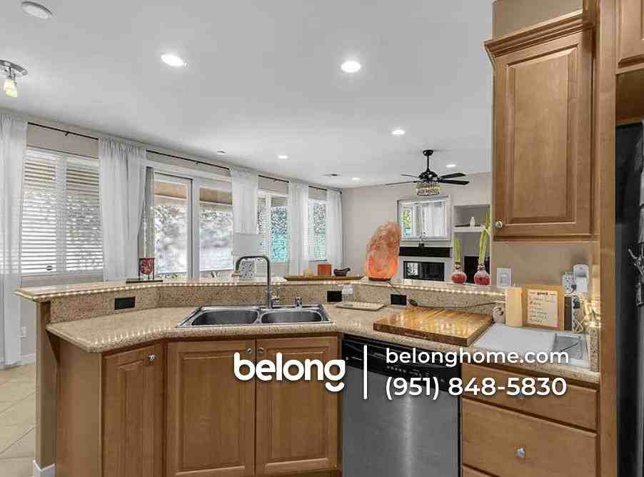 65166 Cliff Cir - Photo 3 of 18