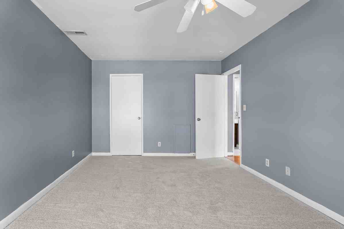 6087 Majors Ln ##5 - Photo 4 of 20