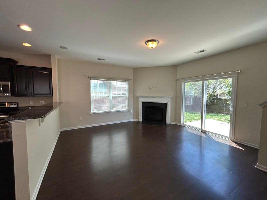 224 Jackstay Ct - Photo 6 of 26