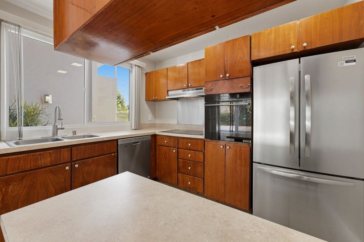 4120 Del Mar Ave - Photo 2 of 3