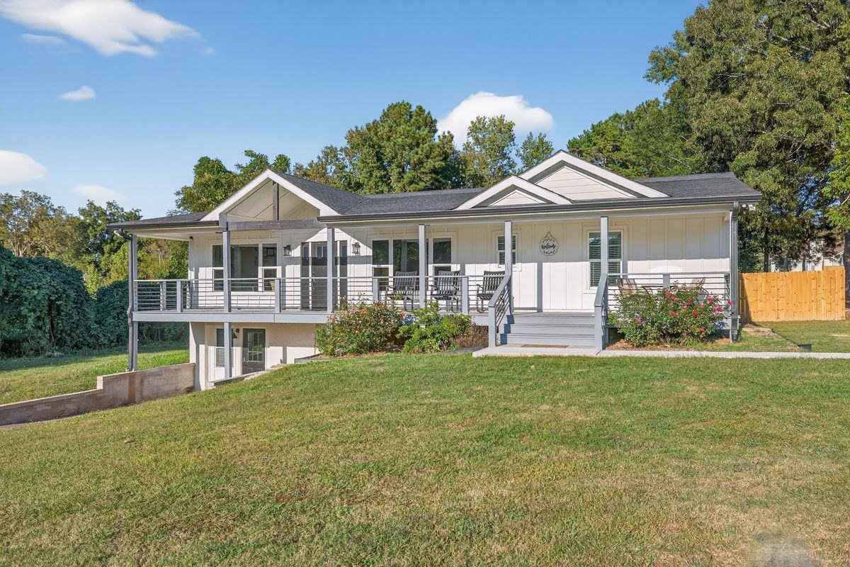 1324 Ace Mcmillian Rd - Photo 2 of 50