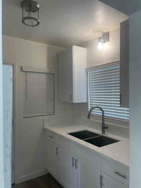 5509 Cerritos Ave - Photo 6 of 9