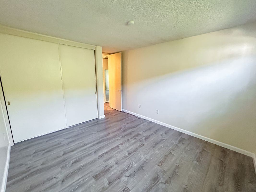 4675 Bancroft St ##H - Photo 7 of 12