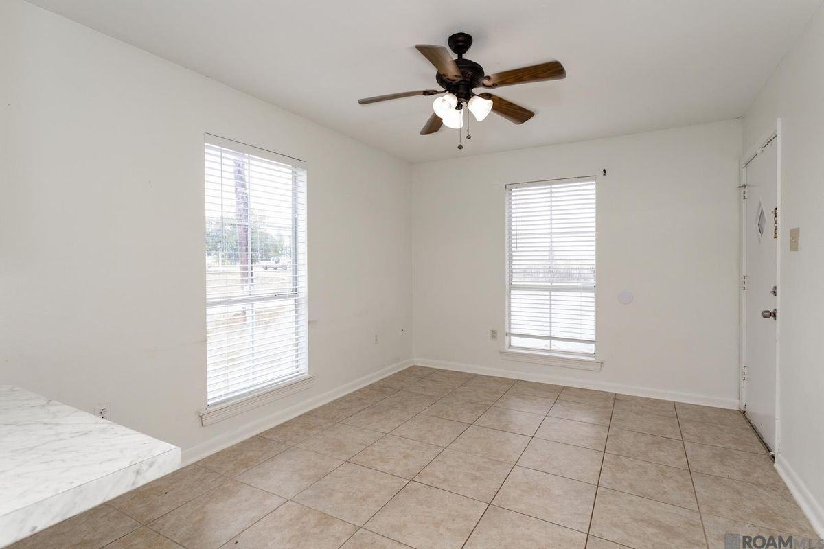 3431 Brightside Dr - Photo 5 of 17