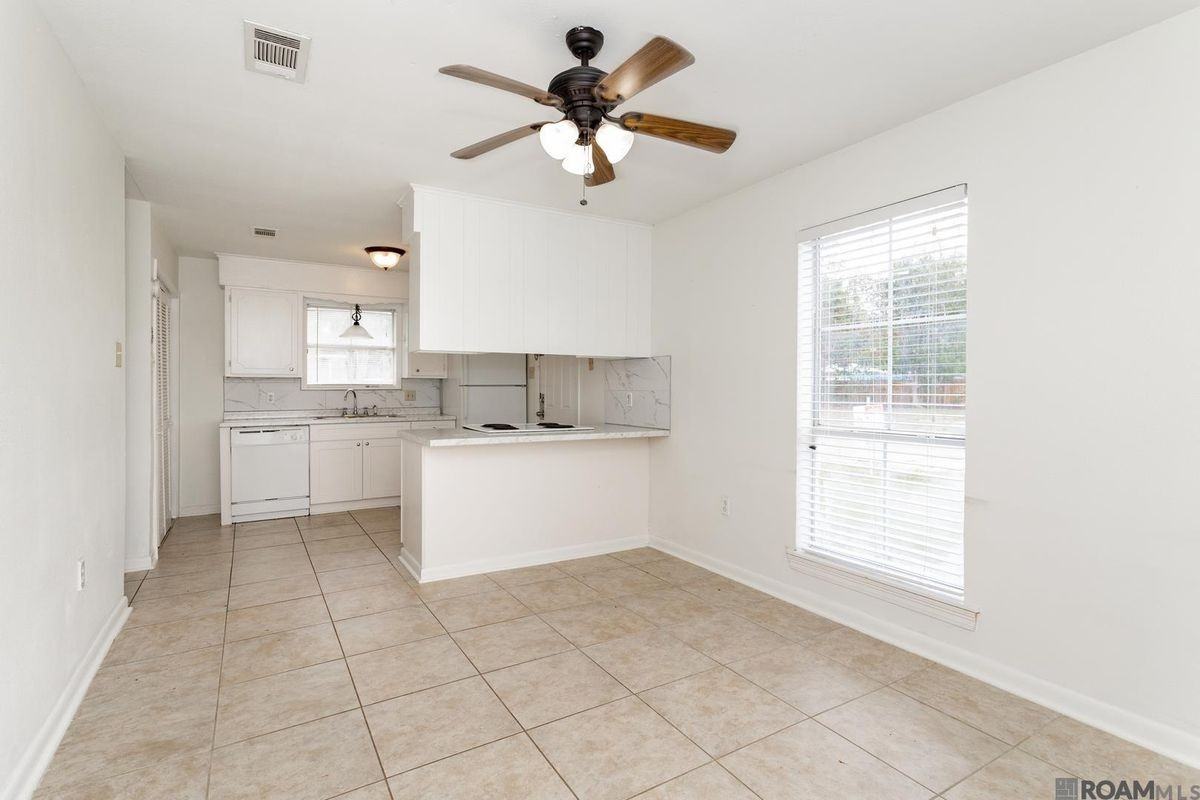 3431 Brightside Dr - Photo 6 of 17