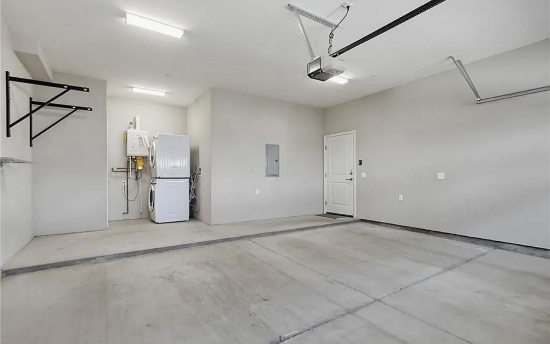 432 S Alhambra Ave ##G - Photo 3 of 27