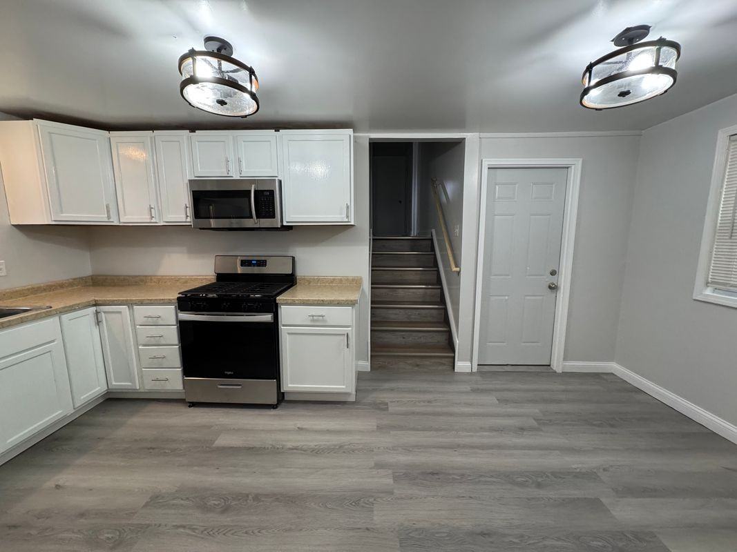 6733 S Racine Ave - Photo 4 of 26