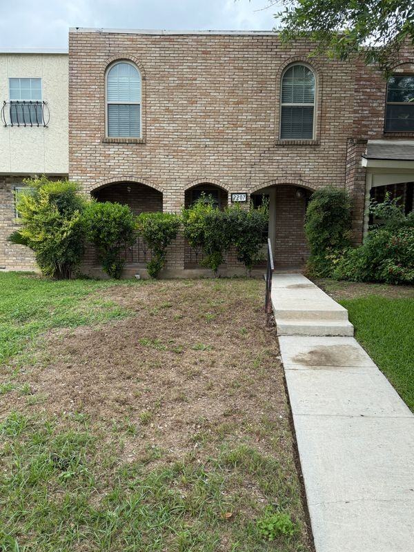 2207 Lotus Blossom St - Photo 3 of 16
