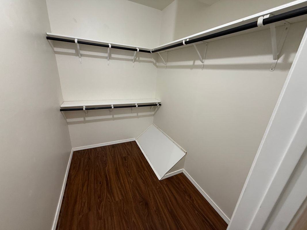 2207 Lotus Blossom St - Photo 5 of 16