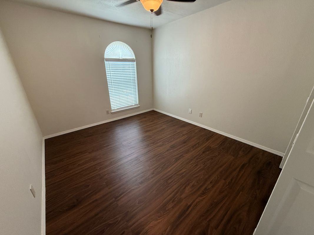2207 Lotus Blossom St - Photo 7 of 16