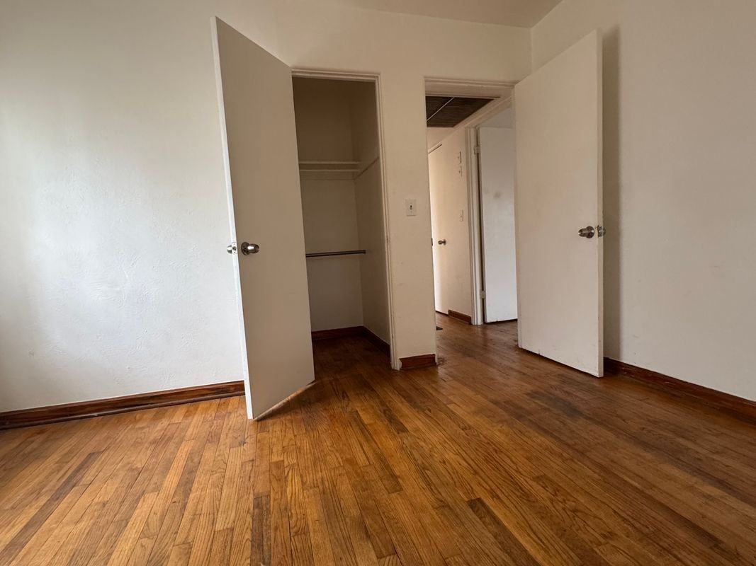 4418 Eli St - Photo 6 of 12