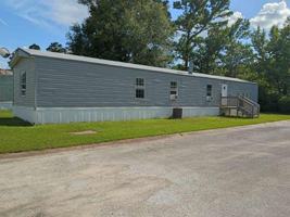 featured image of 125 Broaddus St