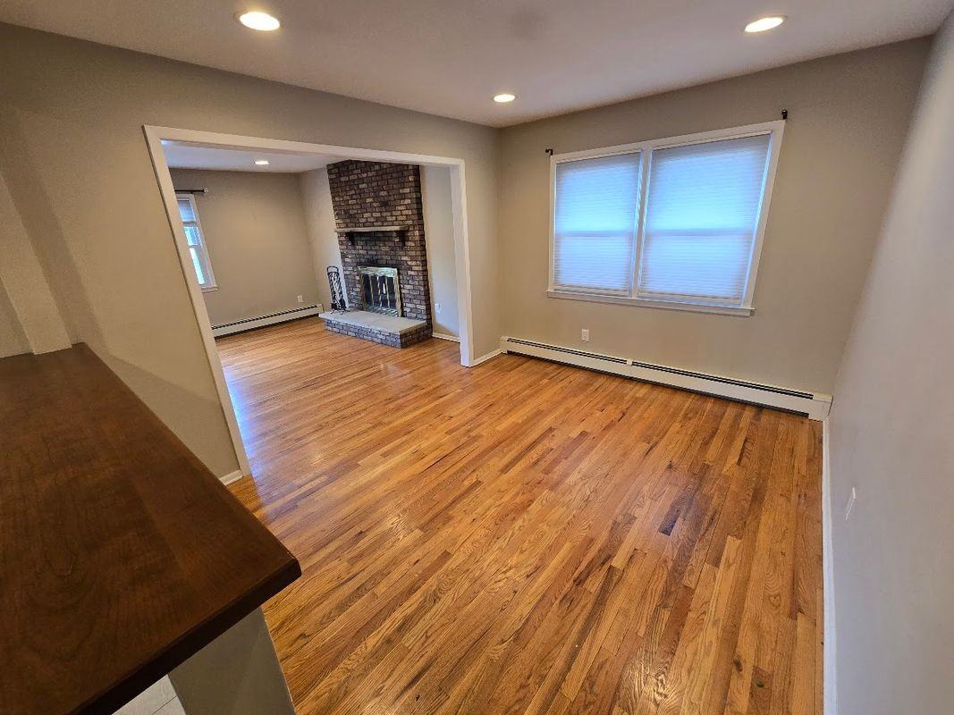 318 East 54th Street, 2nd Fl - Photo 2 of 20
