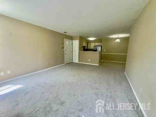 93 Longfield Ct