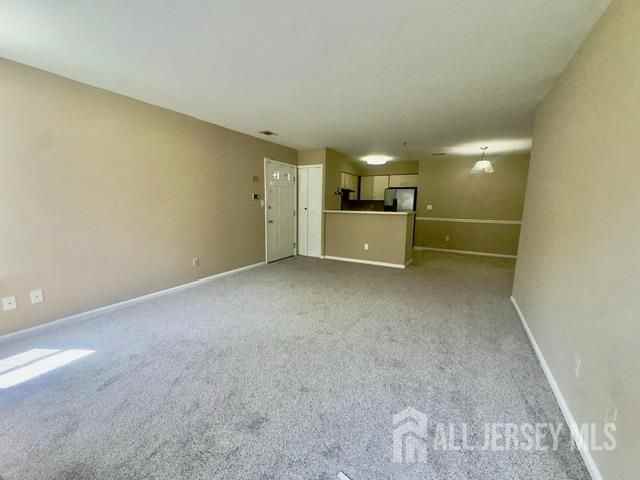 93 Longfield Ct - Photo 2 of 13