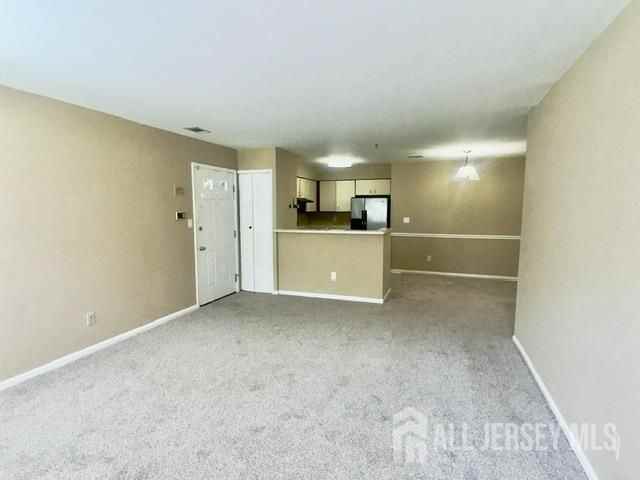 93 Longfield Ct - Photo 5 of 13