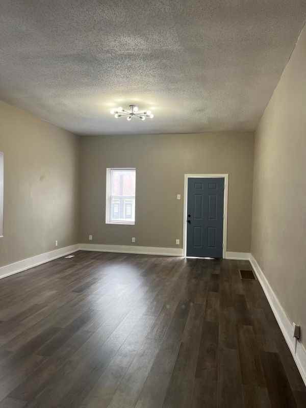 3011 Minnesota Ave - Photo 2 of 14