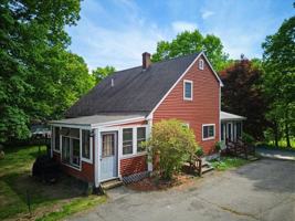 featured image of 21 Dogwood Dr